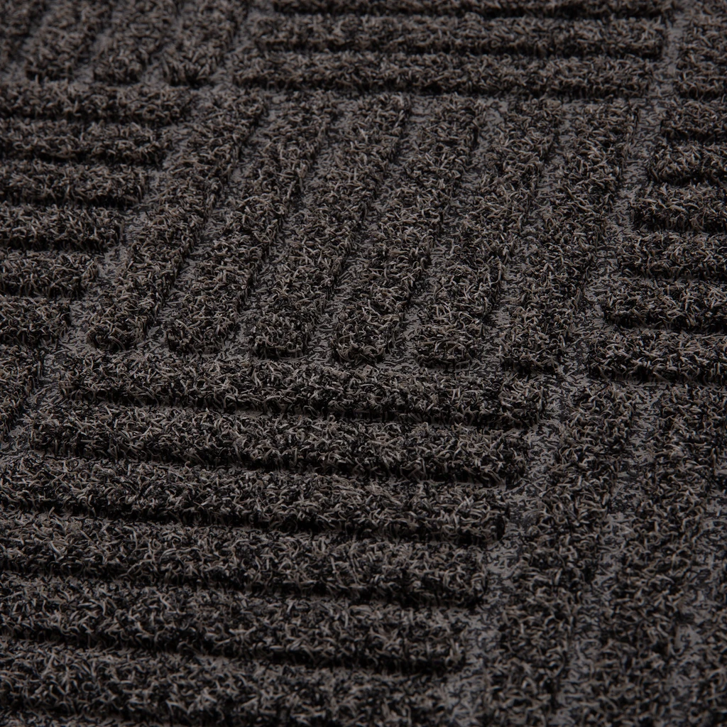 Šedá rohožka so štvorcovým vzorom 45x75 cm