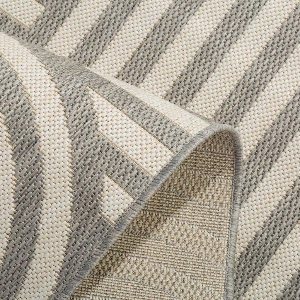 Geometrický koberec v sivej farbe PIATTO 80x150 cm