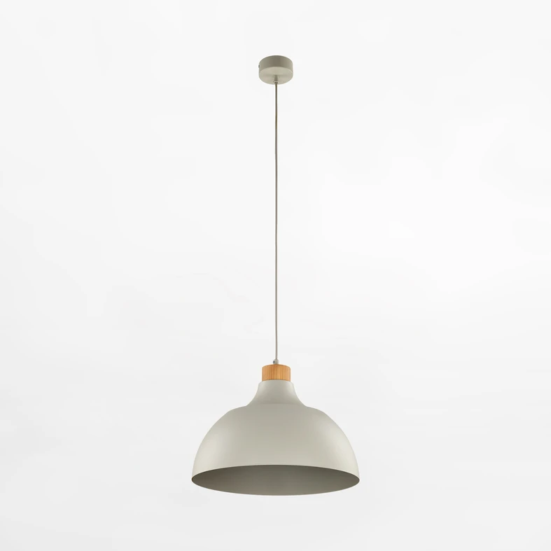 Lampa posiada oprawę dla pojedynczej żarówki LED typu E27 o mocy maksymalnej 15W.