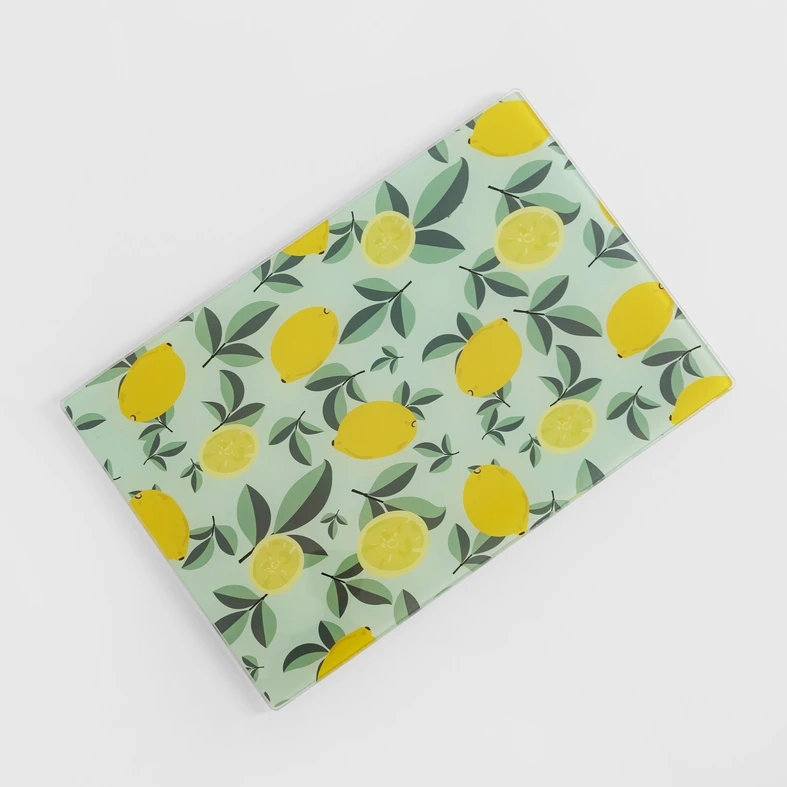 Zielona, szklana deska w cytryny