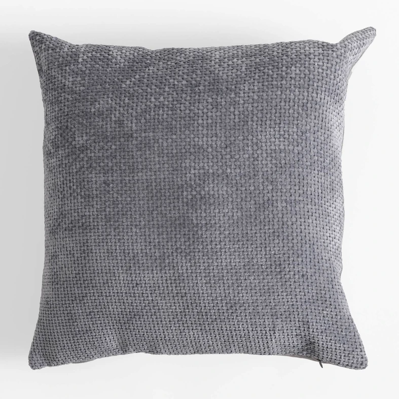 Szara poszewka na poduszkę
