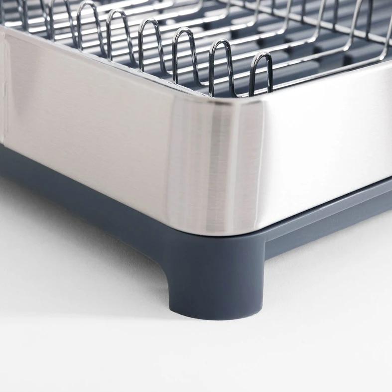 Srebrno-szara rozsuwana suszarka na naczynia i sztućce
