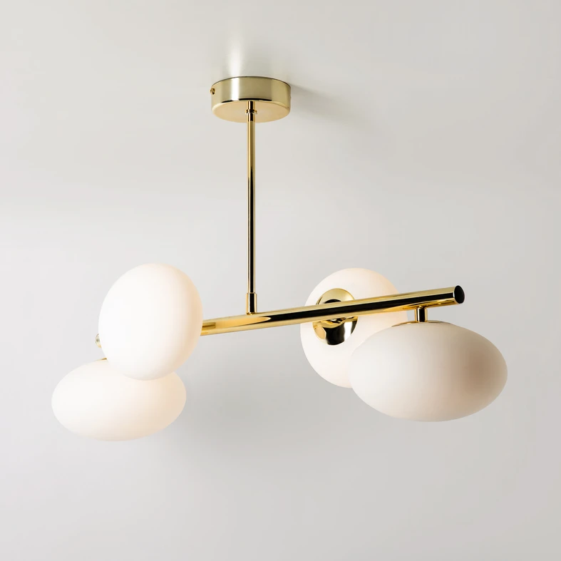 Stropné svietidlo v zlatej farbe 4 oválne tienidlá MILO 68x30 cm