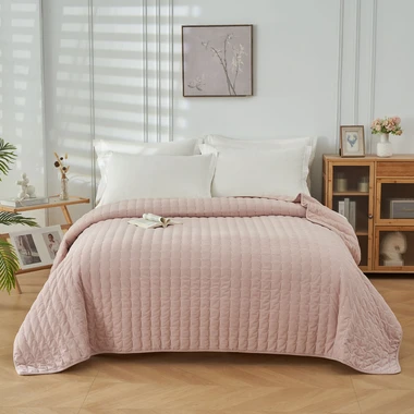 Prehoz na posteľ v ružovej farbe LOVELY 180x200 cm