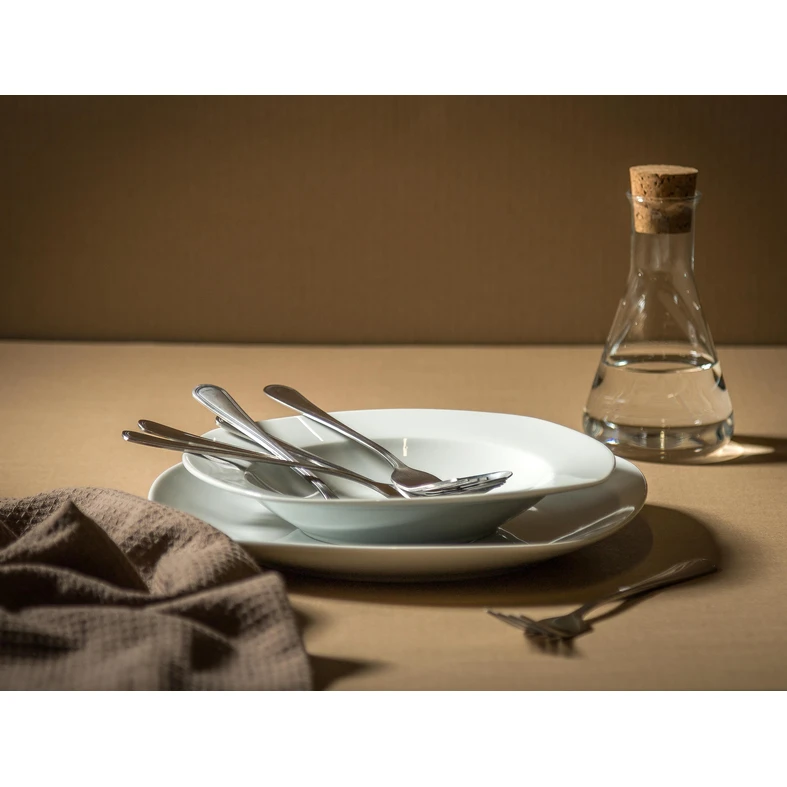 Porcelánový hlboký tanier QUADRO biely 22,9 x 21,4 cm