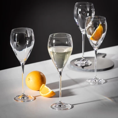 Súprava 4 pohárov na víno PERLA 280 ml