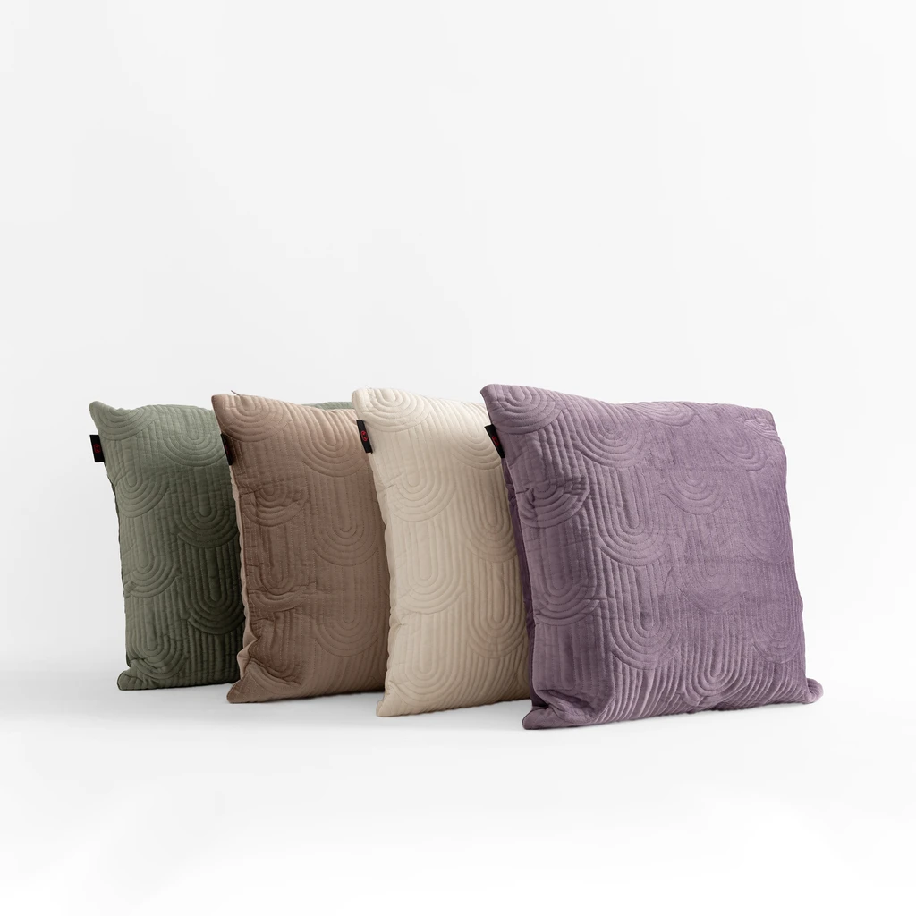 Geometrická velúrová obliečka na vankúš krémová JONES 45x45 cm