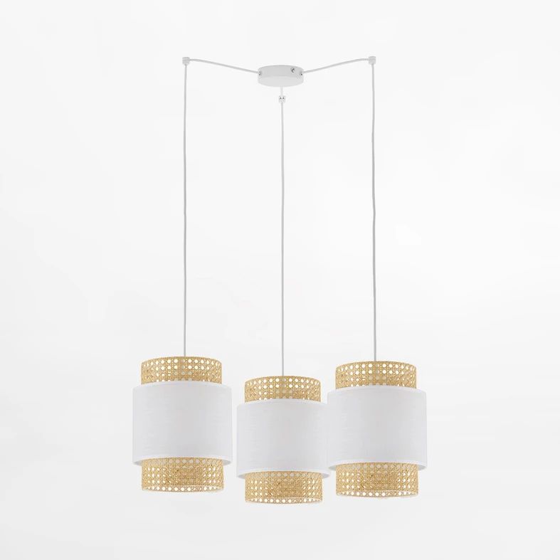 Ten model BOHO posiada niewielką podsufitkę i długie przewody, które możesz rozpiąć na powierzchni sufitu na wzór pajęczej sieci.