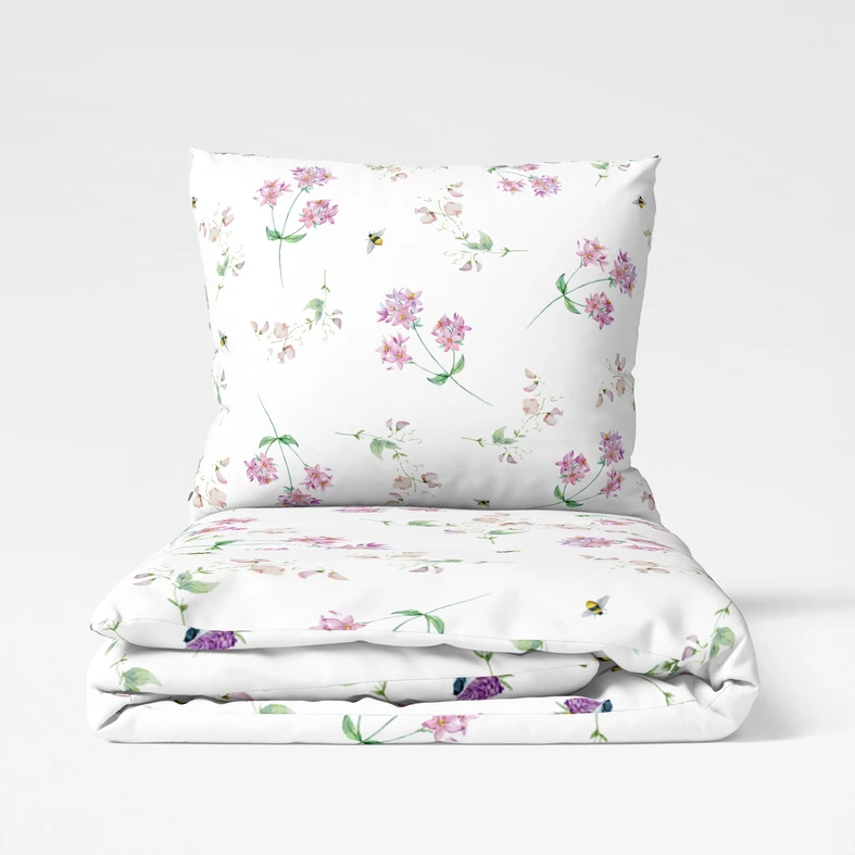 Pościel bawełniana w różowe kwiaty COTTAGE HOME 160x200 cm wykonana z bawełny.