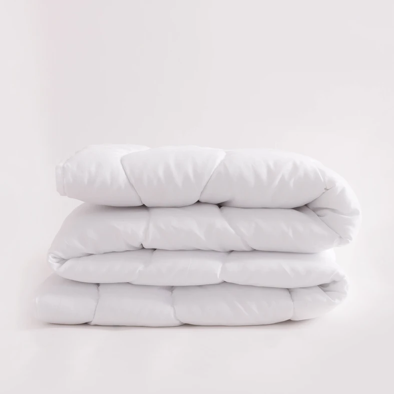 Miękka, letnia kołdra