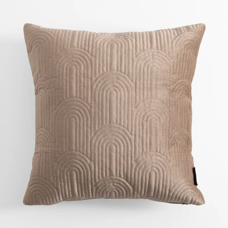 Geometrická velúrová obliečka na vankúš sivá JONES 45x45 cm