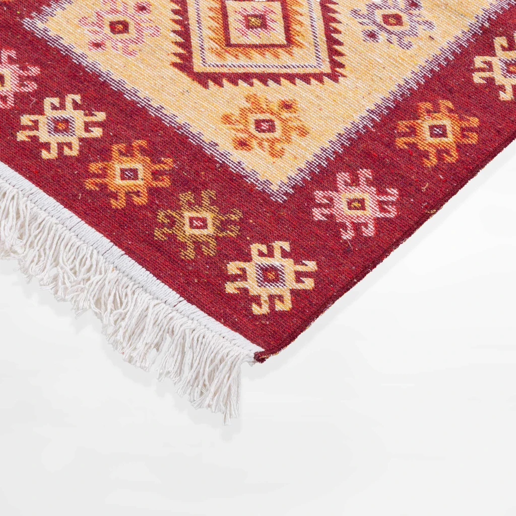 Etno koberec ALBORG v bordovej farbe 50x80 cm