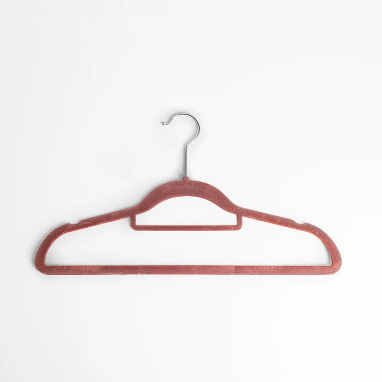 Zamatový tmavoružový vešiak VELVET, sada 5 ks