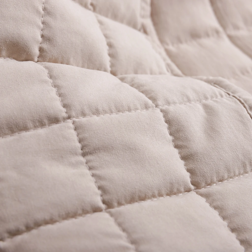 Prehoz na posteľ v béžovej farbe GISELLE 200x220 cm