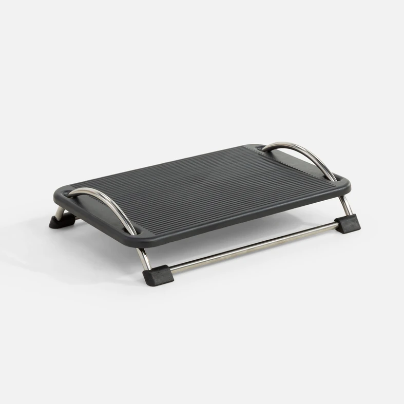 Ujęcie podnóżka z boku.