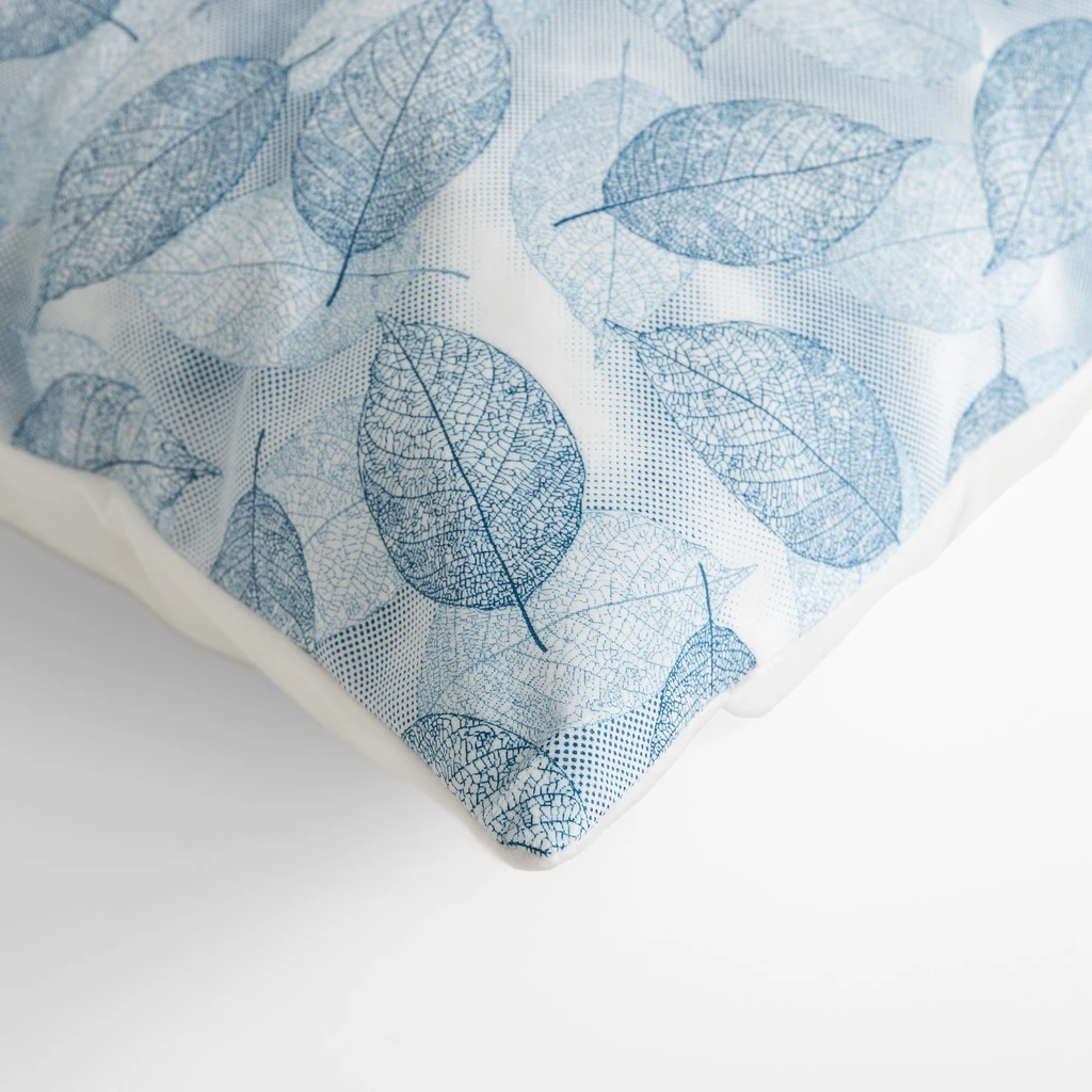 Biało-niebieska poszewka welurowa