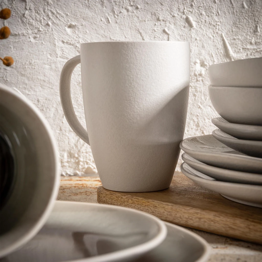 Keramický hrnček MOON 660 ml