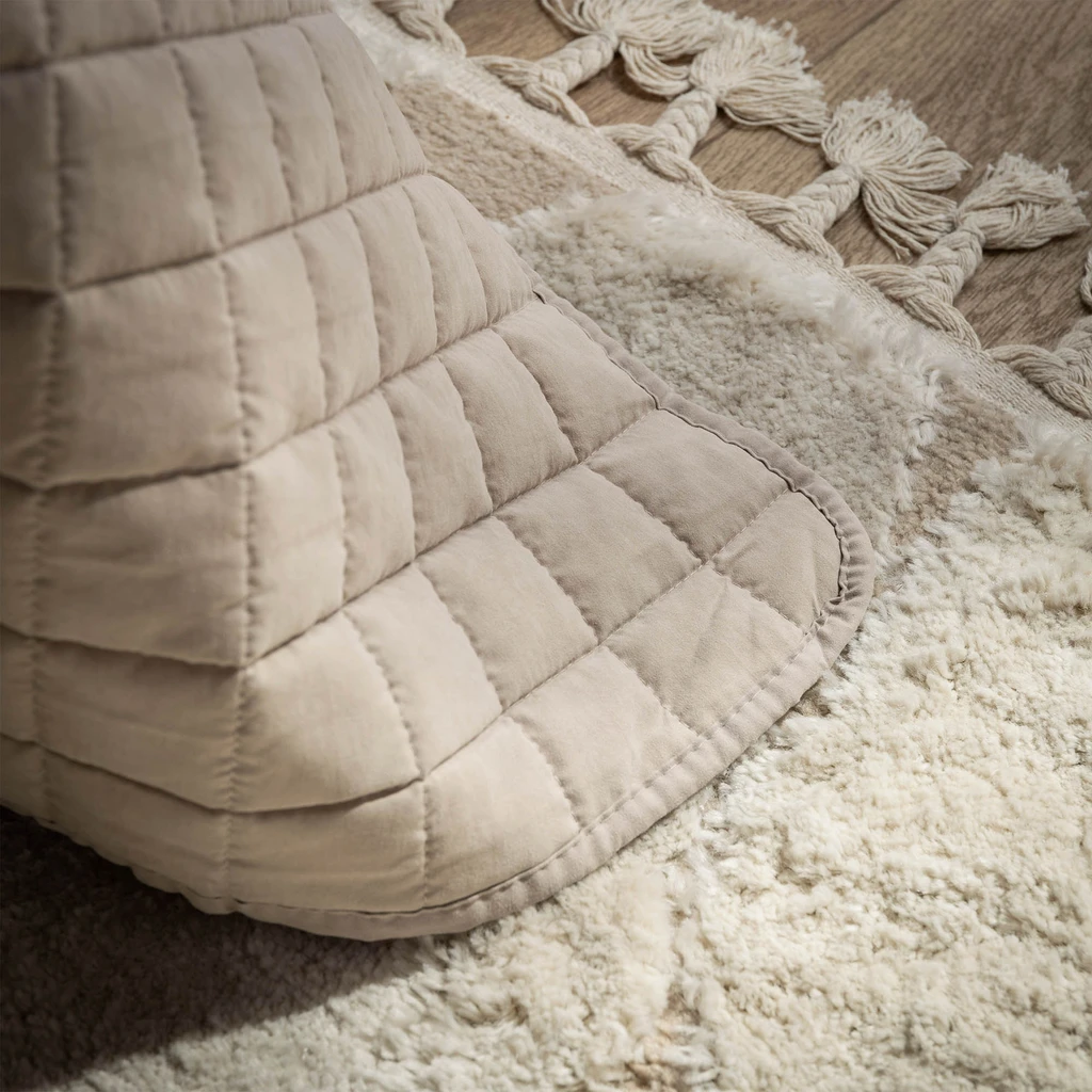 Prehoz na posteľ v béžovej farbe GISELLE 200x220 cm