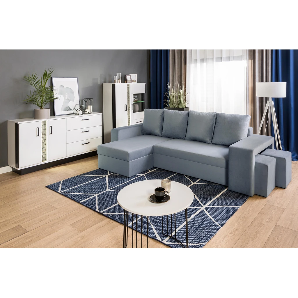 Stojacia lampa na trojnožke, biele tienidlo MARESCA