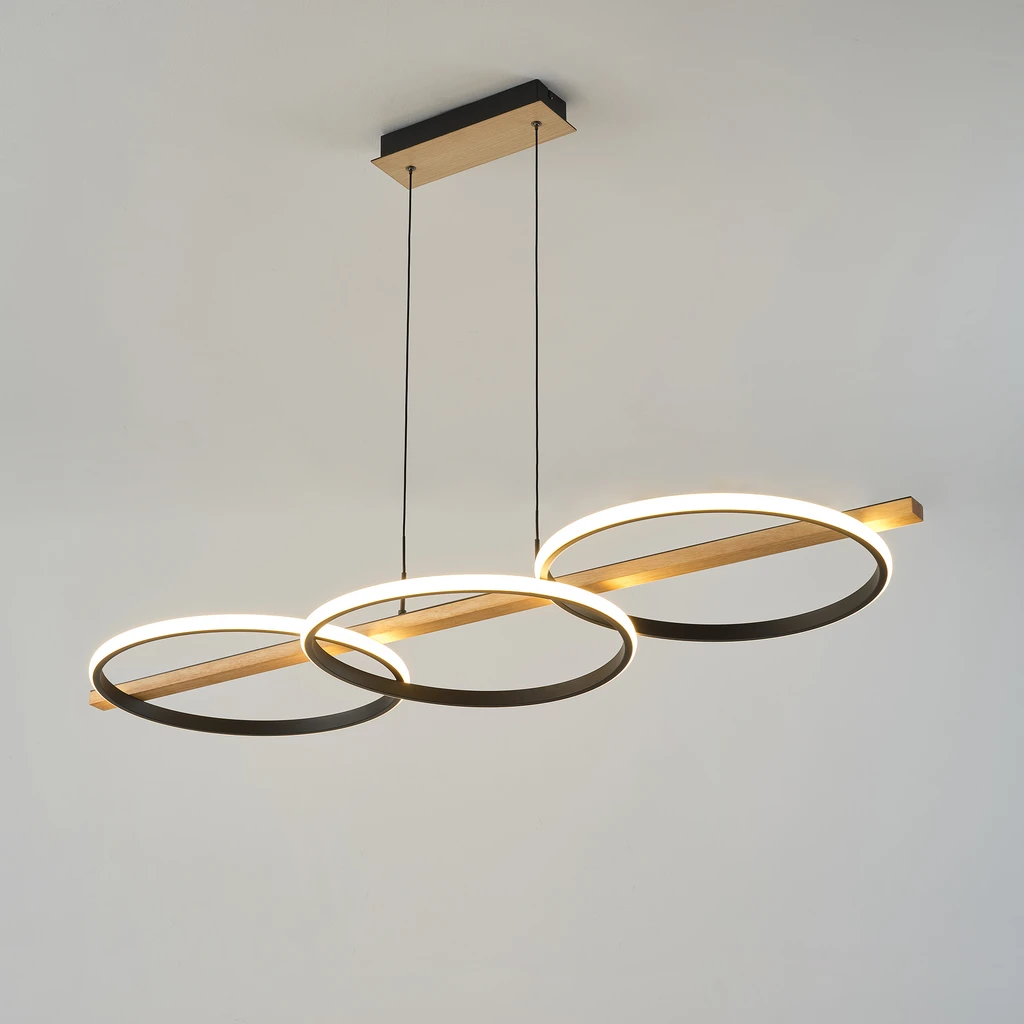 Závesné LED svietidlo 3 krúžky svetlé drevo čierne ALMERIA