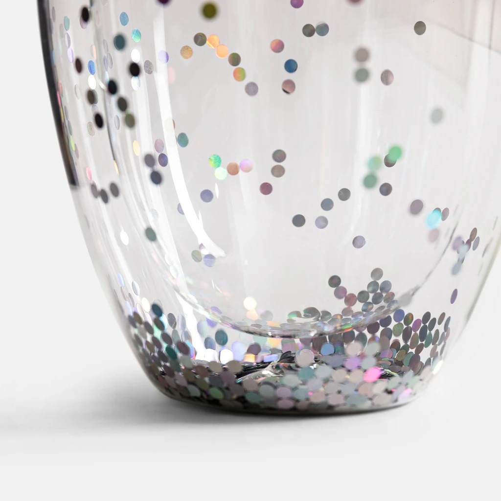 Dvojstenný hrnček so striebornými konfetami 350ml