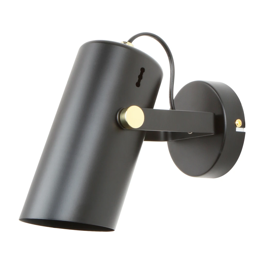 Niewielkie wymiary kinkietu RESI sprawiają, że odnajdzie się wewnątrz większości pomieszczeń, a oryginalny design łączy funkcjonalność z stylizacją zbliżoną do montowanych pod sufitem spotów i reflektorów.