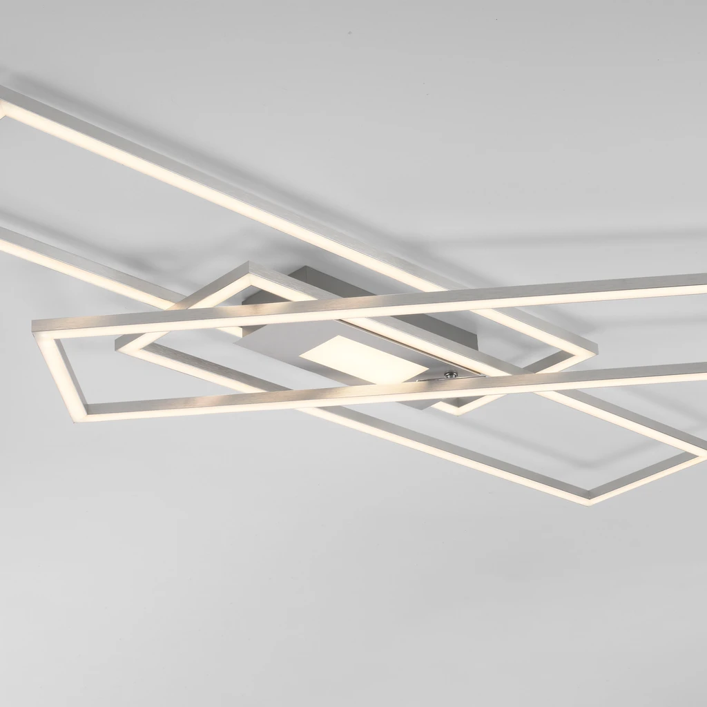 Zintegrowane z oświetleniem LED ramiona ASMIN można ustawić tak, by wizualnie jak najlepiej odpowiadał otoczeniu.