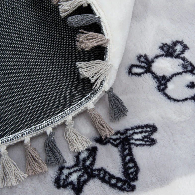 Okrúhly koberec žirafy MUUM 120 cm