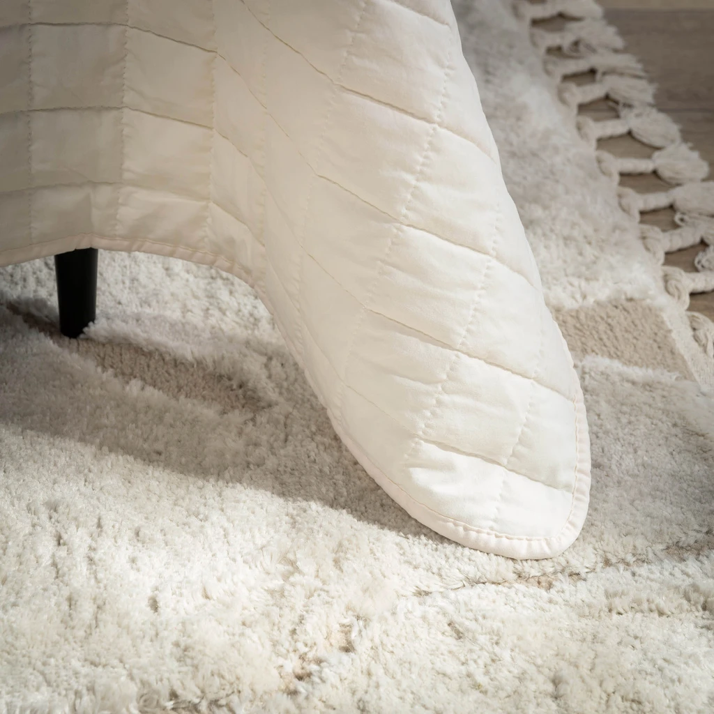 Prehoz na posteľ v krémovej farbe GISELLE 180x200 cm