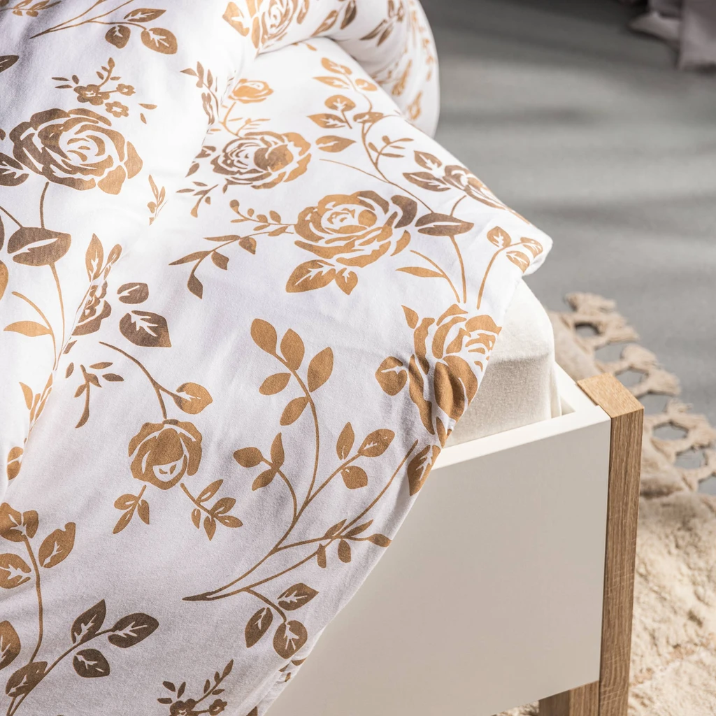 Bavlnená posteľná bielizeň JERSEYLOVE s motívom zlatých ruží 160x200 cm