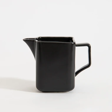 Porcelánová nádoba na mlieko BONA čierna