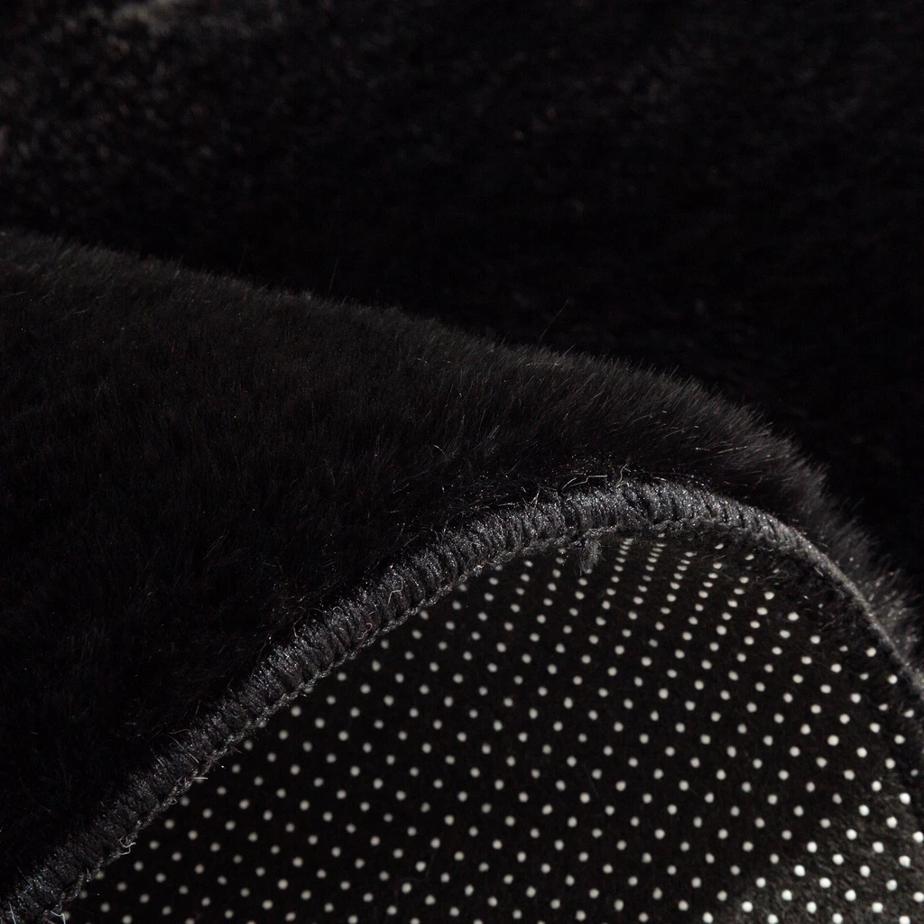 Moderný koberec RABBIT čierny, 120x160 cm