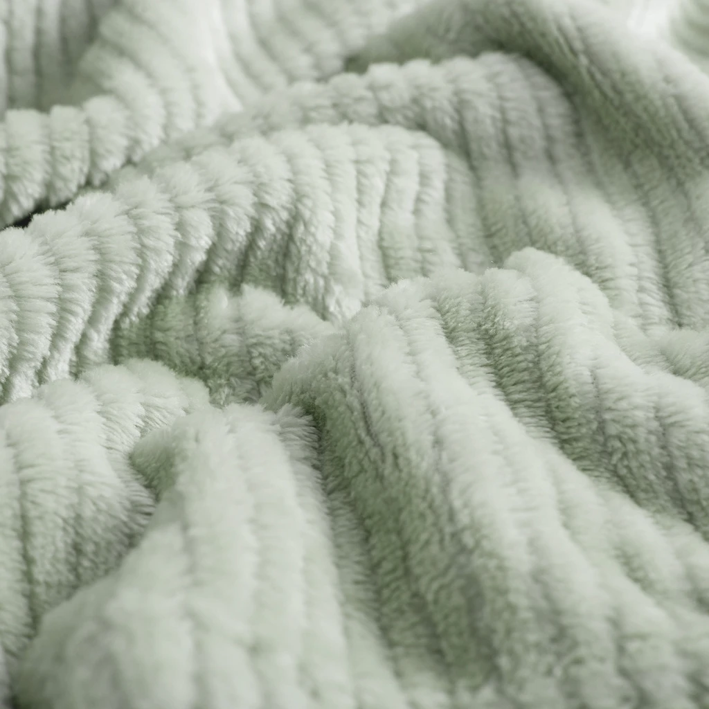 Koc miętowy RENEE 130x160 cm z poliestru.