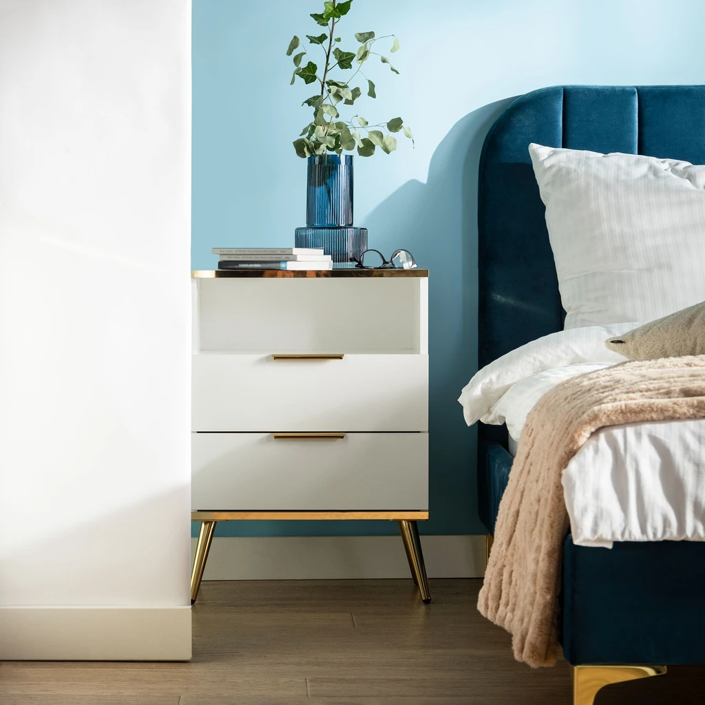 Nočný stolík VITERBO glamour