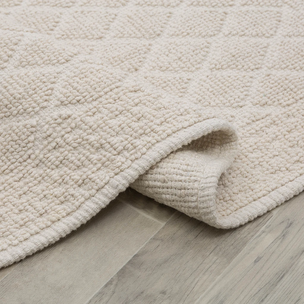 Geometrický koberec OSLO v kosoštvorcoch, krémový 50x80 cm