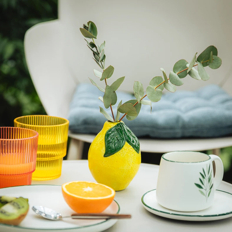 Dekoratívna váza v tvare citróna 11 cm