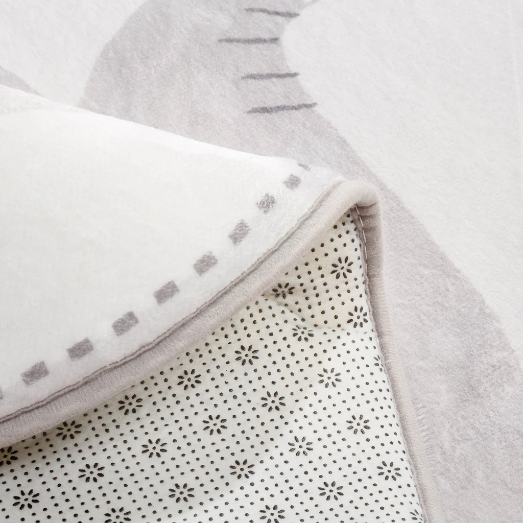 Dywan ze wzorem w słonie