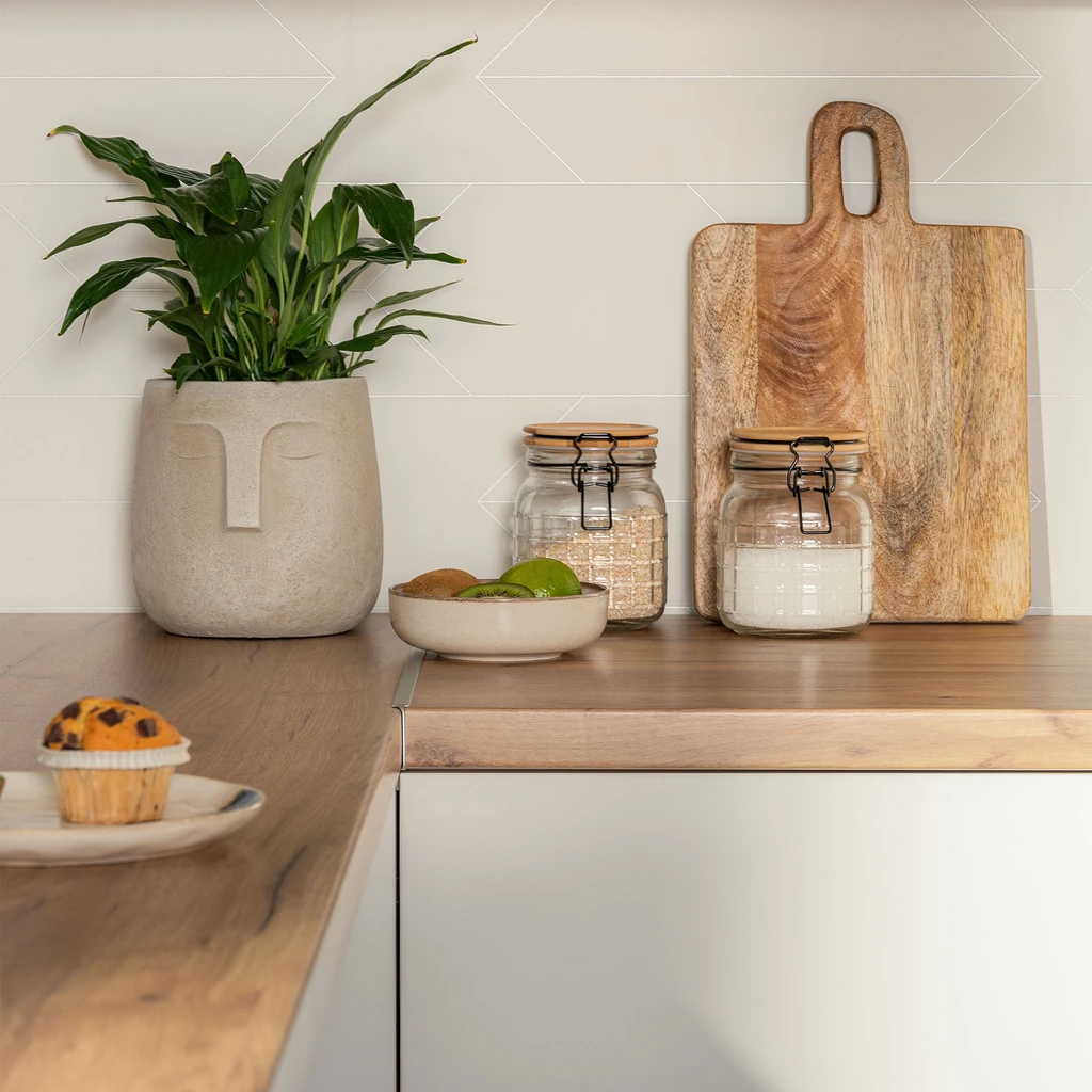 Doska na krájanie a servírovanie z mangového dreva 39,5x25x2 cm