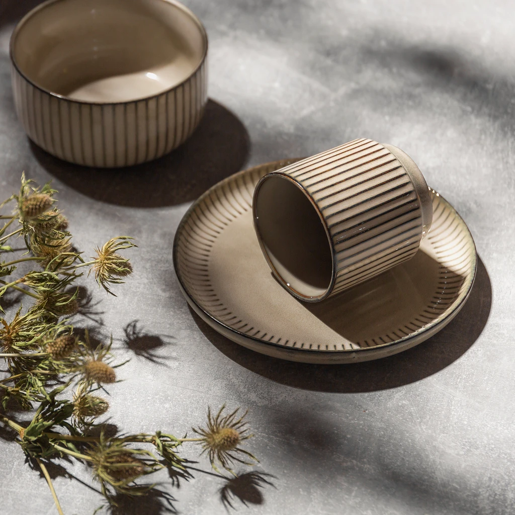 Keramický retro hrnček AUREA 350 ml