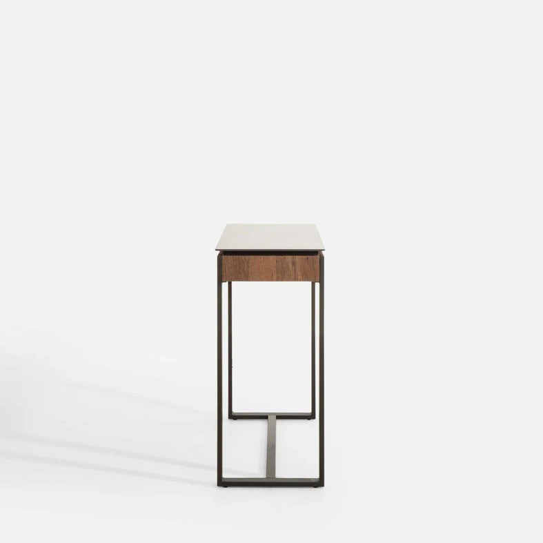 Konzola so zásuvkou BERMENO