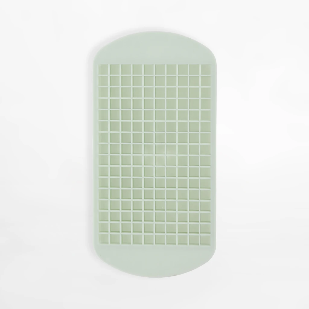 Kolorowa forma do kostek lodu