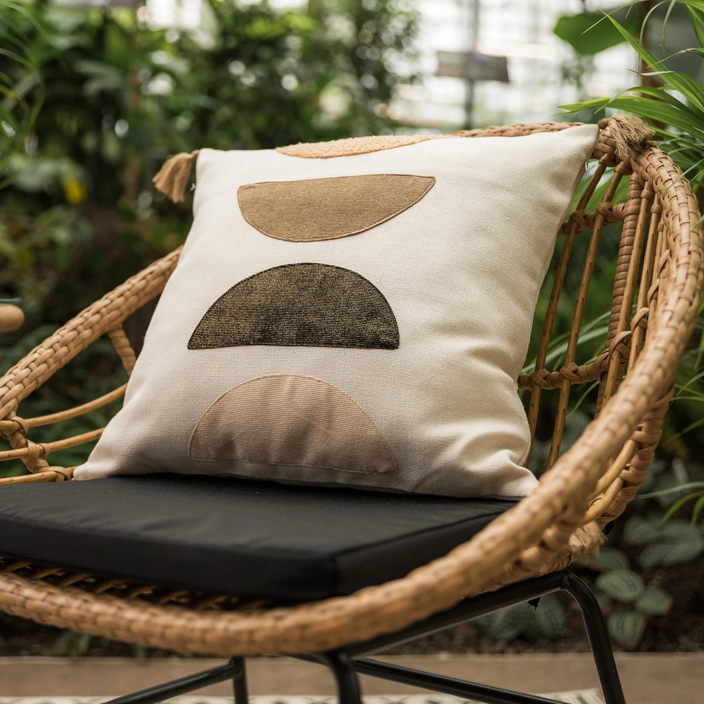 Geometrická etno obliečka na vankúš ANDRE 45x45 cm