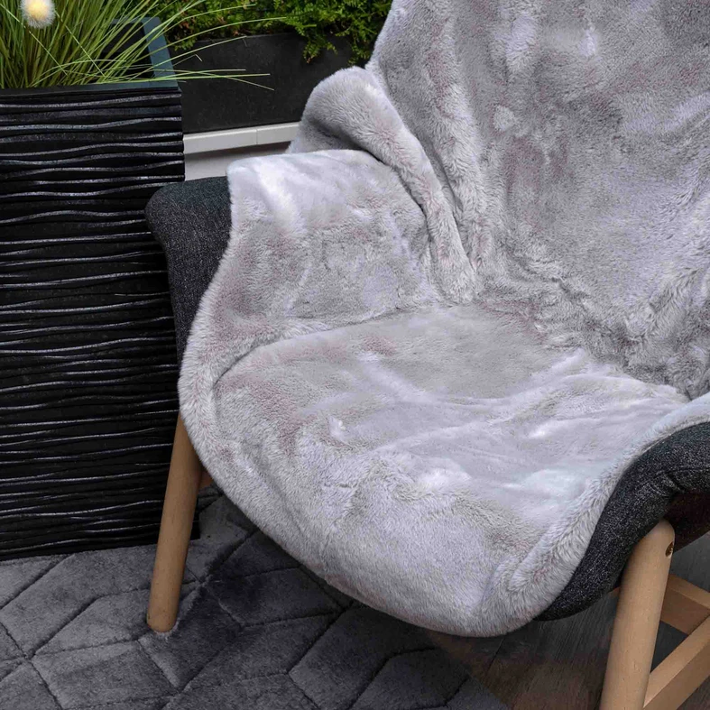 Koberec z umelej kožušiny RABBIT sivý, 60x90 cm