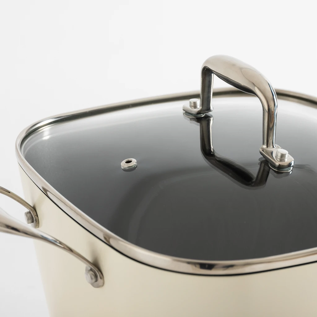 Indukčný hrniec QUADRATO biely 7,2 l