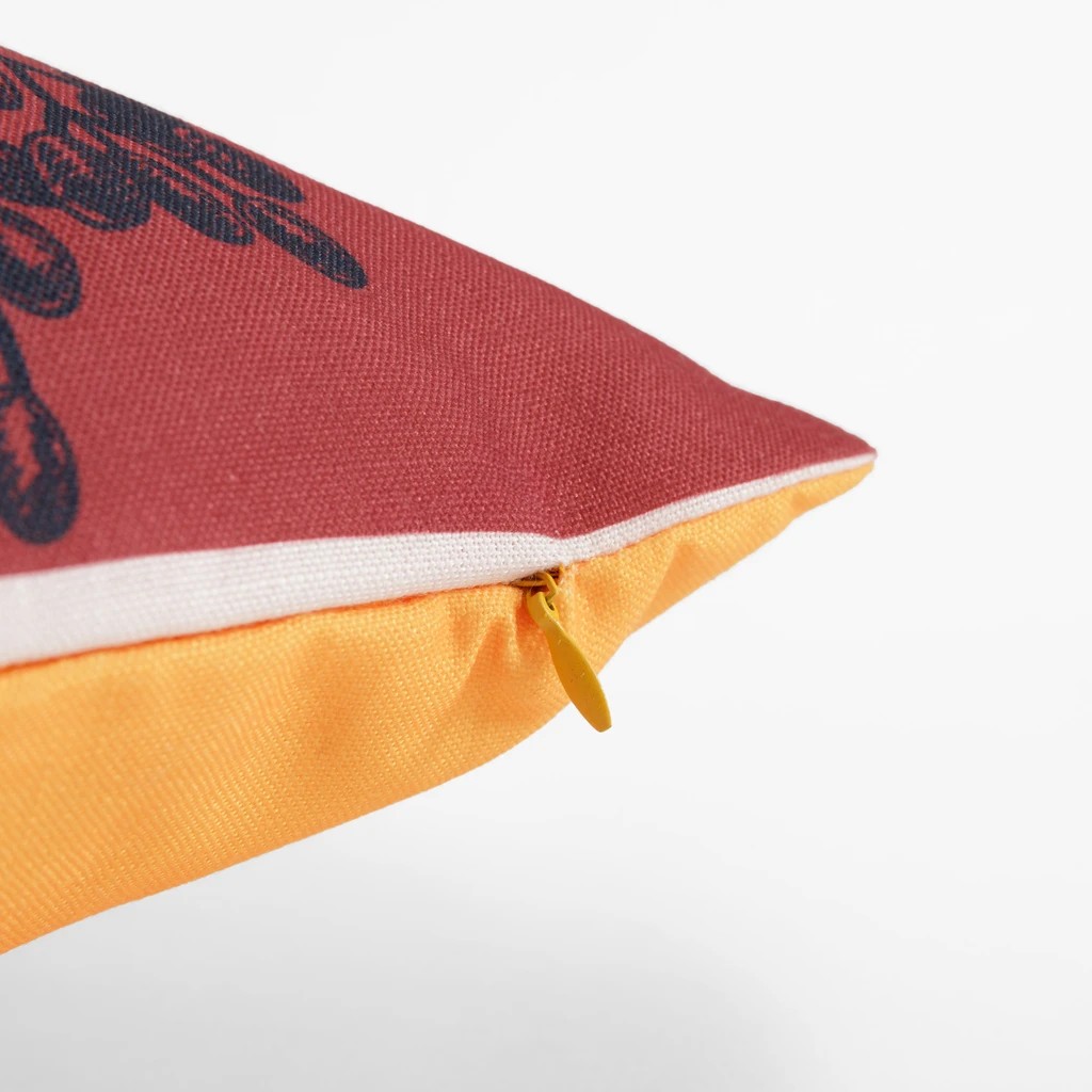 Poszewka kolorowa z grafiką ptaków