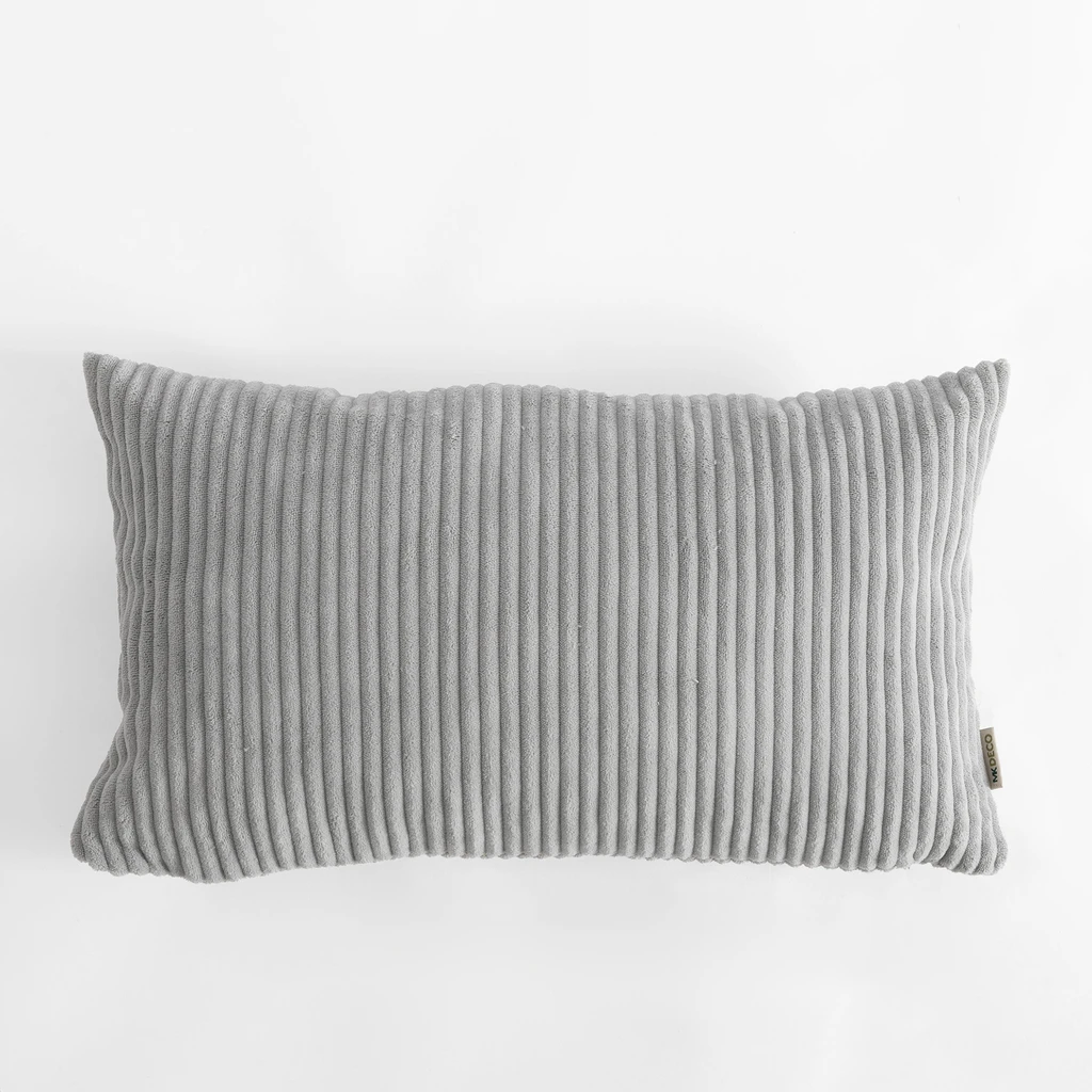 Szara poduszka ze sztruksowej dzianiny