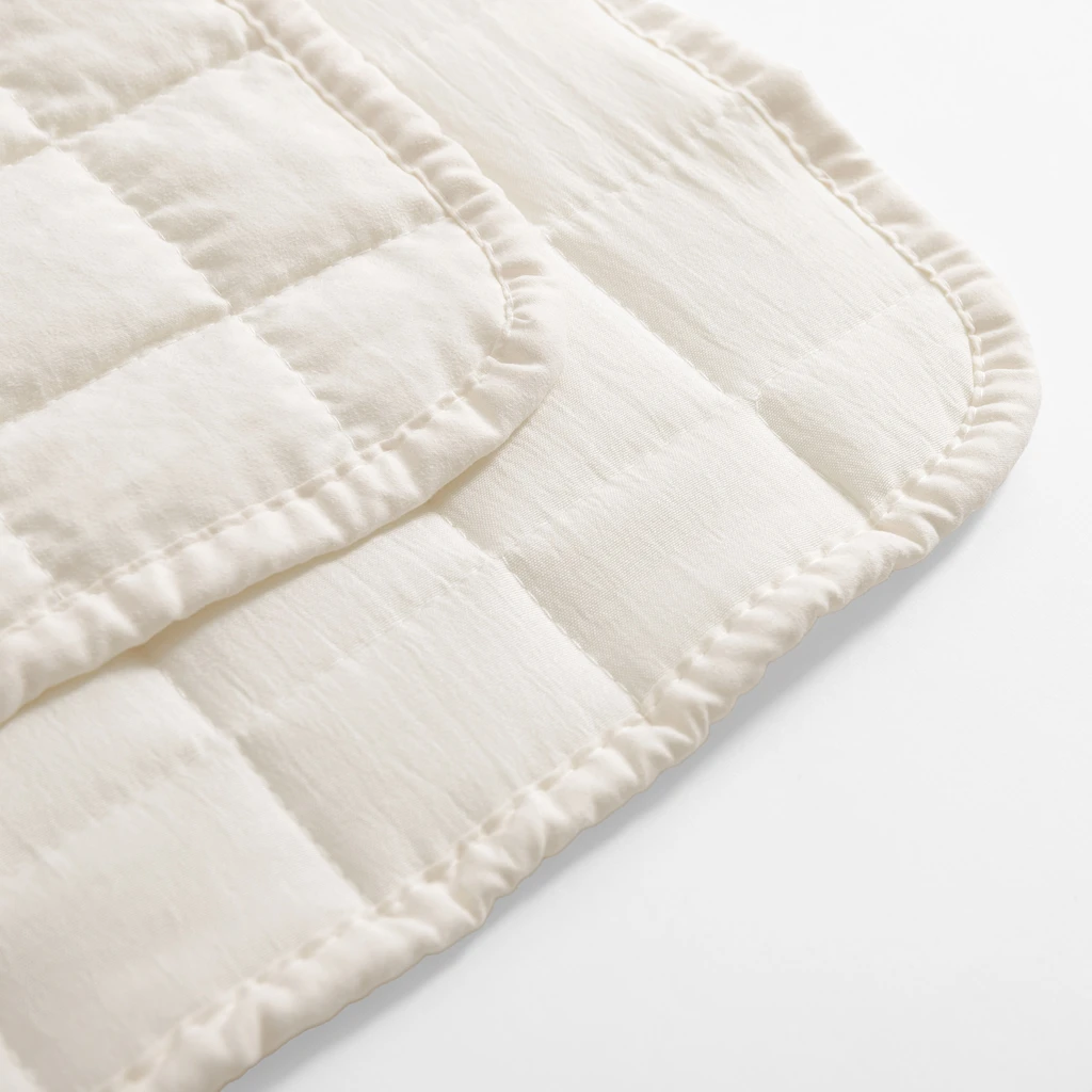 Prehoz na posteľ v krémovej farbe GISELLE 180x200 cm