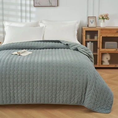 Zelený prehoz na posteľ LOVELY 180x200 cm