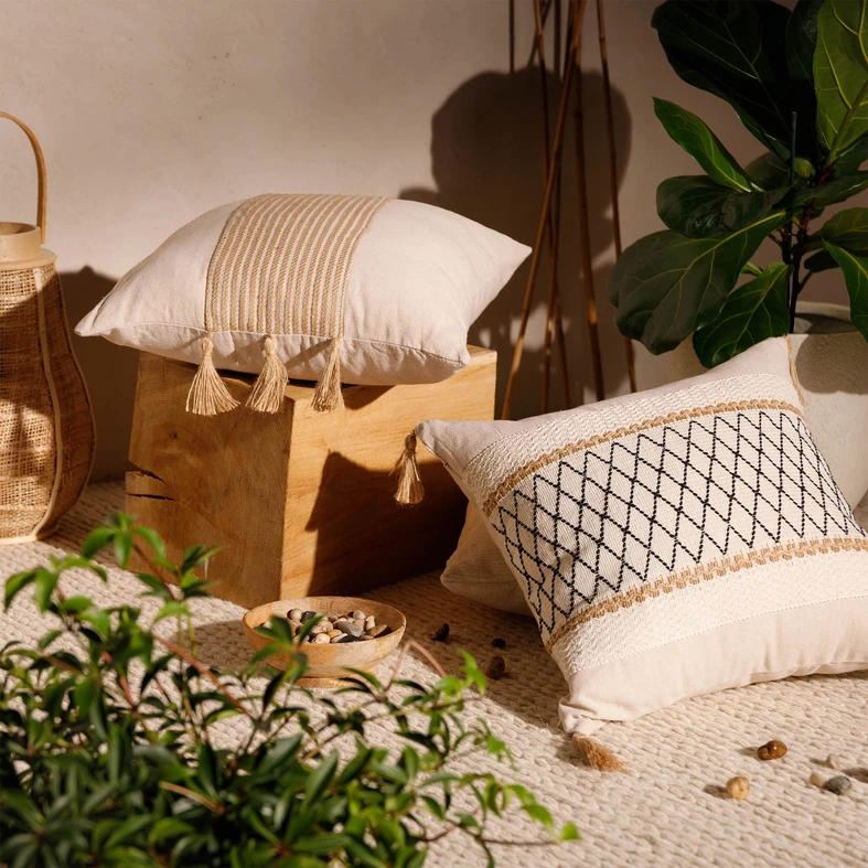 Dekoračná obliečka na vankúš v kosoštvorcoch LESA 45x45 cm