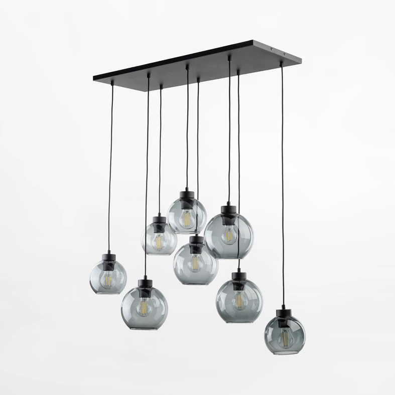 CUBUS posiada oprawę przeznaczoną dla 8 żarówek LED typu E27 o mocy maksymalnej 15W.